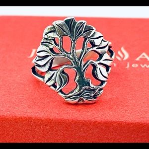 James Avery RetiredTree of Life Ring Sz ~ 7.5